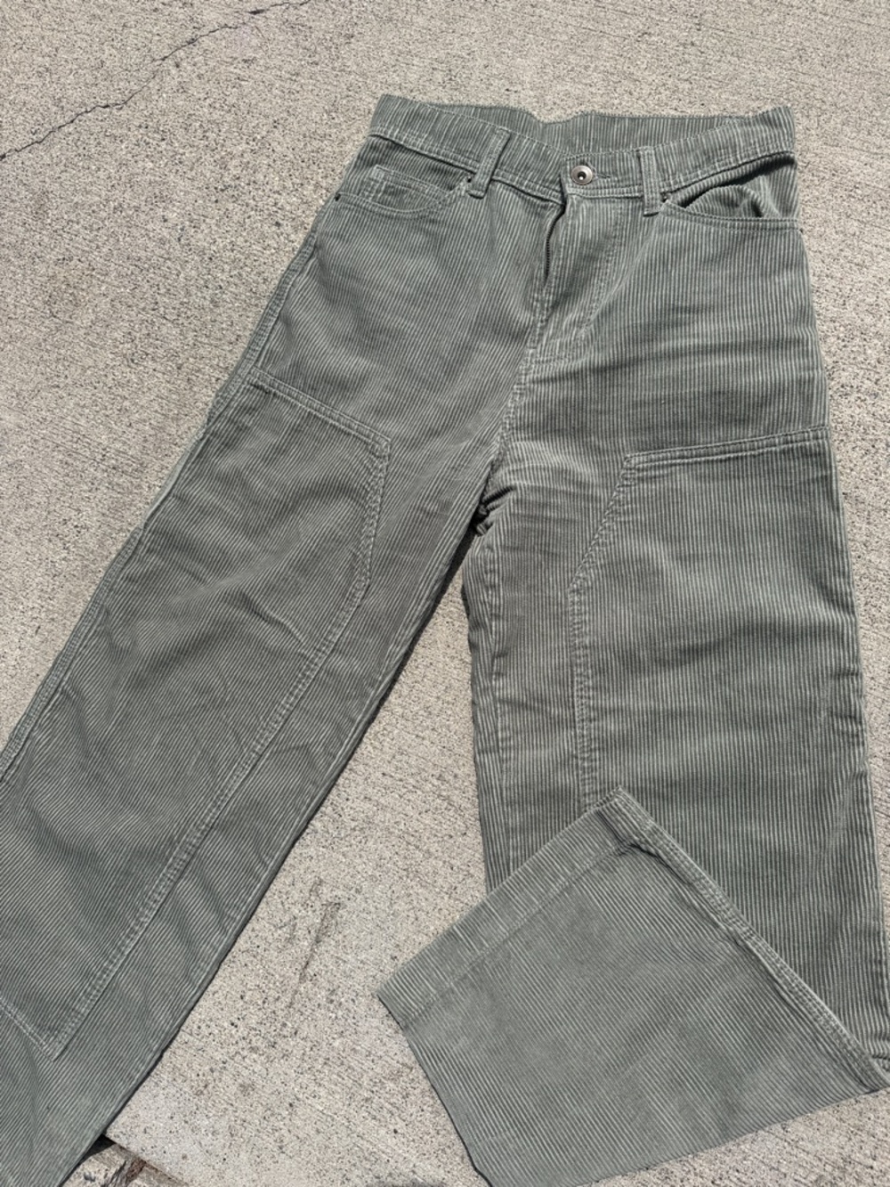Corduroy wide leg Pants in Sage Green 28x31 soft/comfy/ Y2K